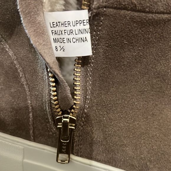 J Slides Womens Tristan Tan Leather Platform Sneaker Booties Faux Fur Size 8.5 - Picture 9 of 11